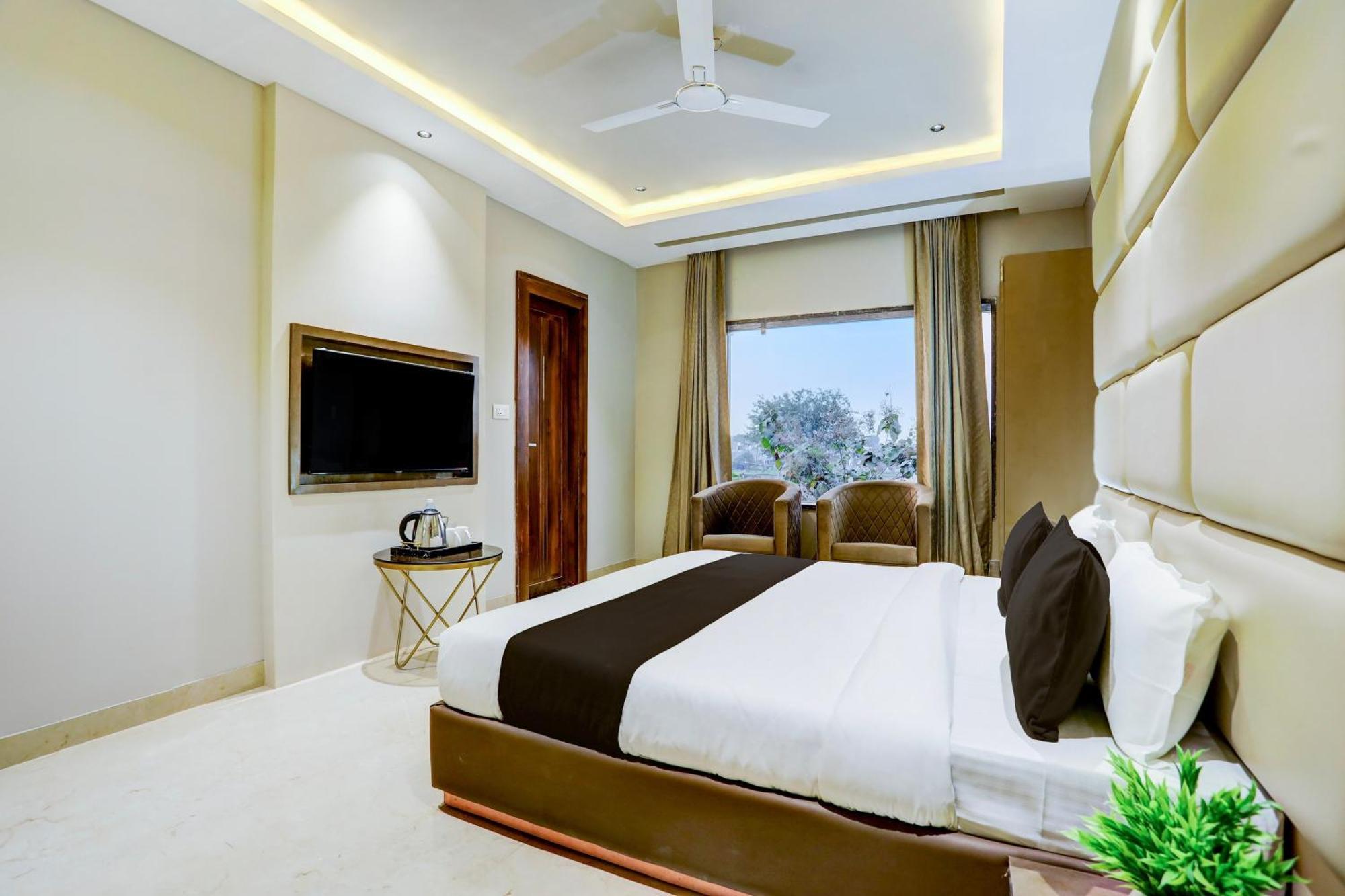 Super Collection O Belgacihia Near Kolkata Railway Station Hotel Gwalior Bagian luar foto